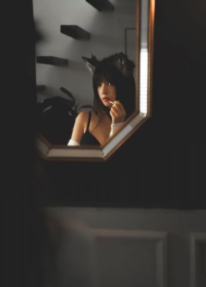 三妻四妾完整版免费_十万网红美女美酱